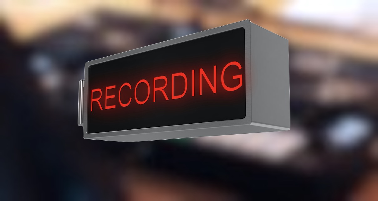 3 Ways To Conquer Red Light Syndrome As A DJ Red Light